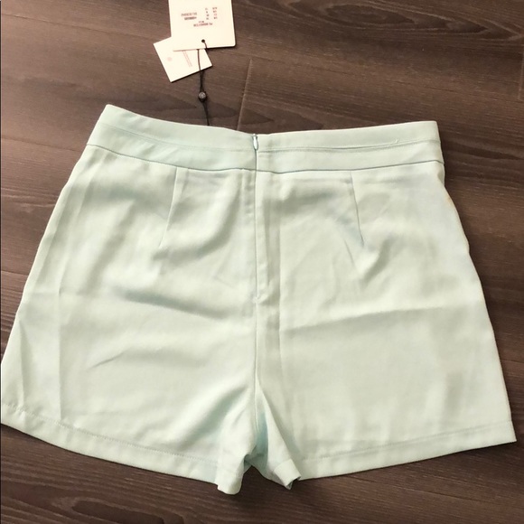 NWT Missguided mint tailored shorts - Picture 5 of 6